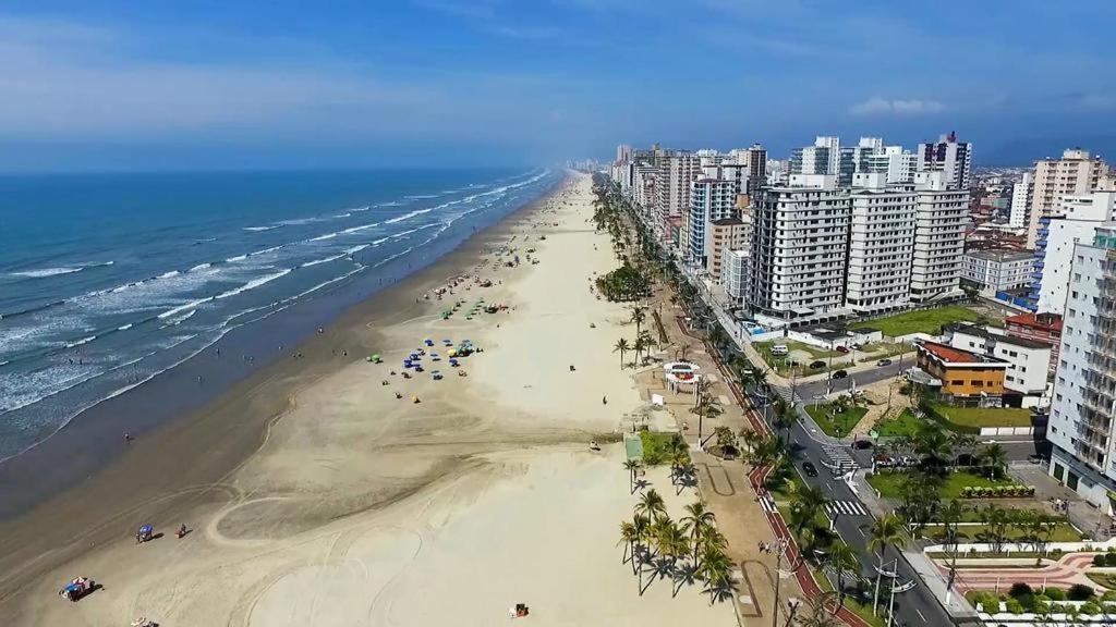 Apartamento Praia Grande-Canto Do Forte- 2 Quadras Da Praia Wi-Fi,Netflix E Estacionamento Apartment Exterior photo